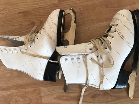 Klasicke bile brusle divci 34 jessica, 34