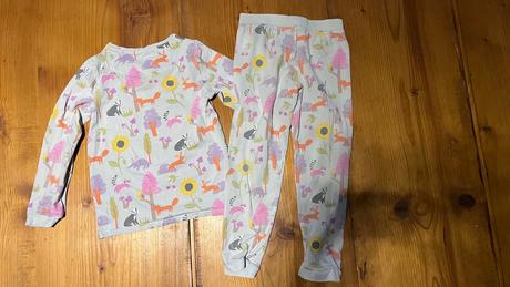 Pyžamo se zvířátky, marks & spencer,116