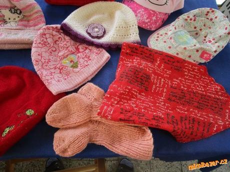 Čepice, zimní,jarní,šátky,kšiltovky na holčičku, 116