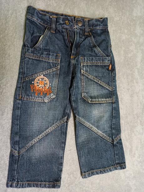 Džíska, džíny a šusťáková bunda, 86–98