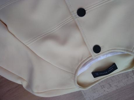 Žlutý kabatek, zara,s