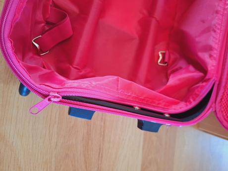 Kufr dětský na kolečkách - nosorožec,