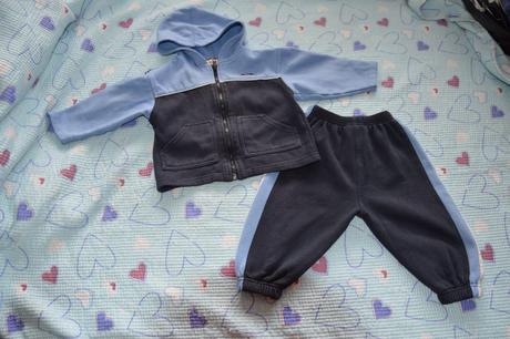 Tepláková souprava - mikina a tepláky, 80