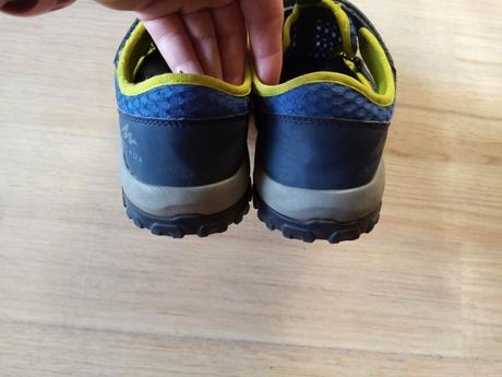 Sandále crossové dětské, quechua,36