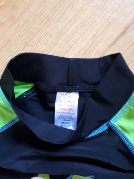 Koupací  tričko s upf  50+ faktor, next,140