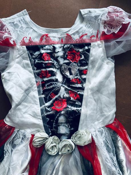 An7/ kostym halloween nevěsta - v.5/6 let, 