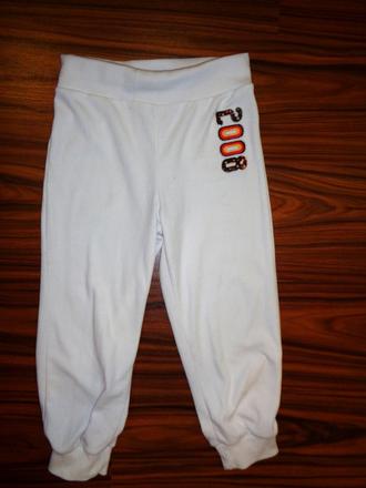 Bílé 3/4 tepláky, crashone,152