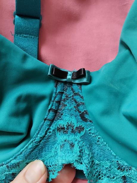 Podprsenka s kosticemi, bonprix,90d