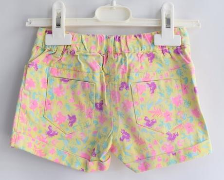Kraťasy vel. 18 - 24m, young dimension,92