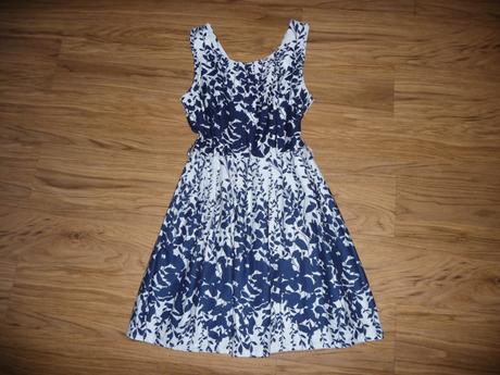 Dámské/dívčí šaty vel. s, s