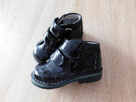 Dětské sváteční botičky, 20