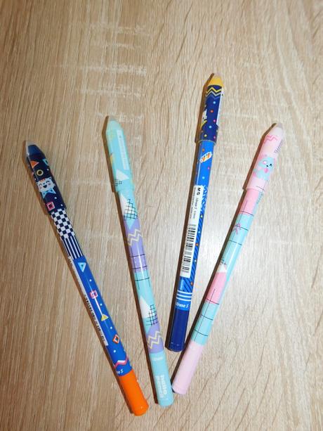 Sada gelových-gumovacích per, 