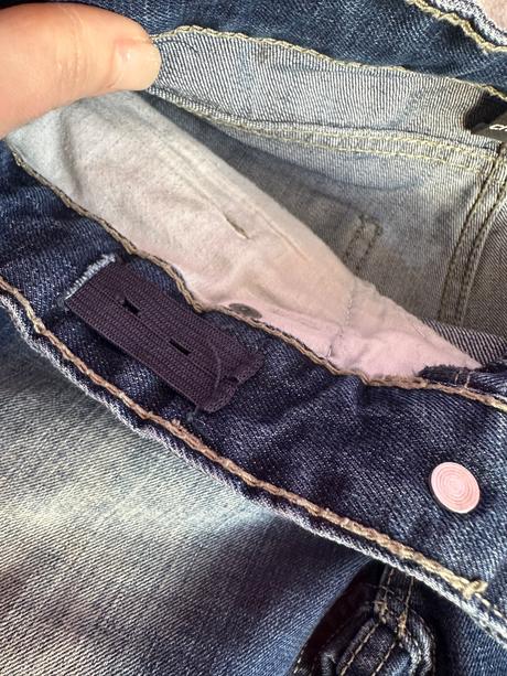 Chlapecké kraťasy, chapter young,152