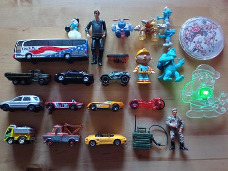 Hromádka hraček pro kluky,