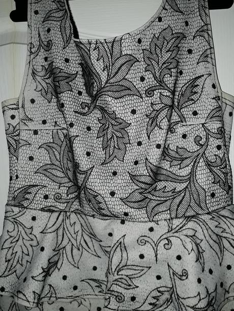 Dámské šaty s volánky, apricot, vel m, m