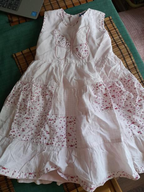 Překrásné letní šaty s motýlem na léto, 86