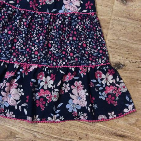 Krásné dlouhé šaty s květinkami, george,122