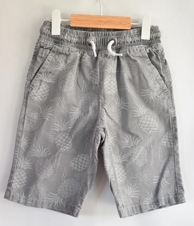 Kraťasy vel. 7 let, next,122