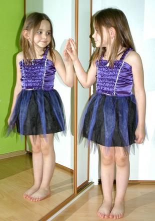 Karnevalové dvoudílné šaty kostým čarodějnice 3-4, 