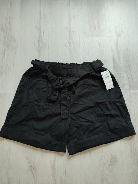 Nové kraťasy pageone, velikost l, l