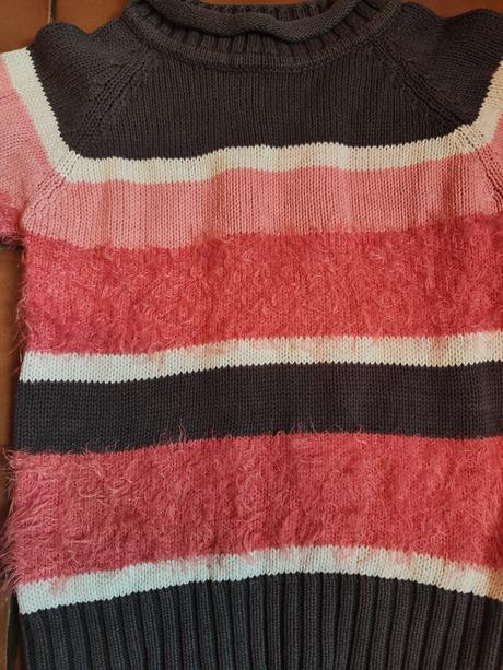 Dívčí svetr vel. 116, 116