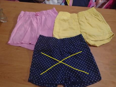 2x šortky, 110