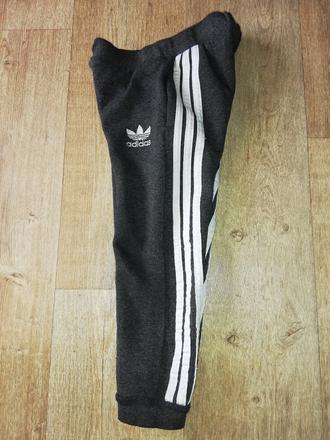 Tepláky adidas vel.110, adidas,110
