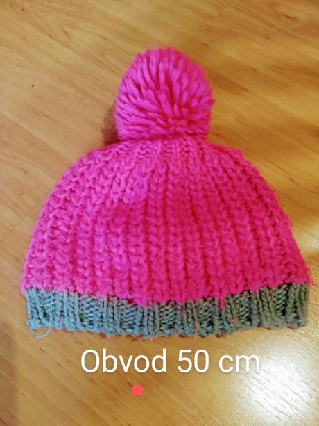 Čepice, fleece uvnitř, 104