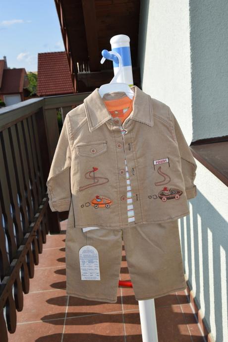 Souprava kalhoty,kabátek,tričko n.o.v.é.,vel.6-9m., 68