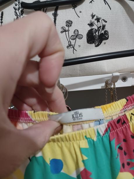 Letní overal s ovocem, marks & spencer,146