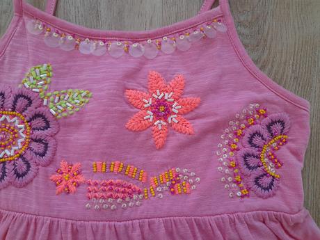 Dlouhé lehké šaty next, vel 122, top stav, next,122