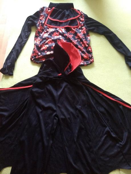 Kostým drákula vel. 128, 