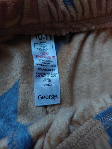 Semišové pyžamo, 134-140, super stav, george,134