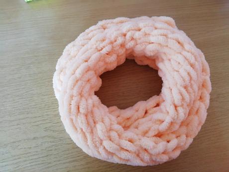 Měkký pletený nákrčník puffy (barva na přání), 