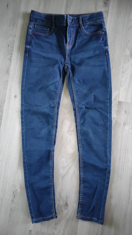 Strečové džíny vel. 152, c&a,152