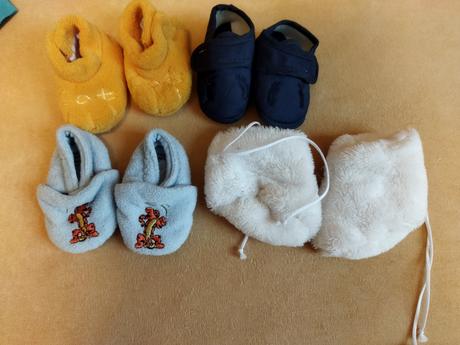 Papučky, <17