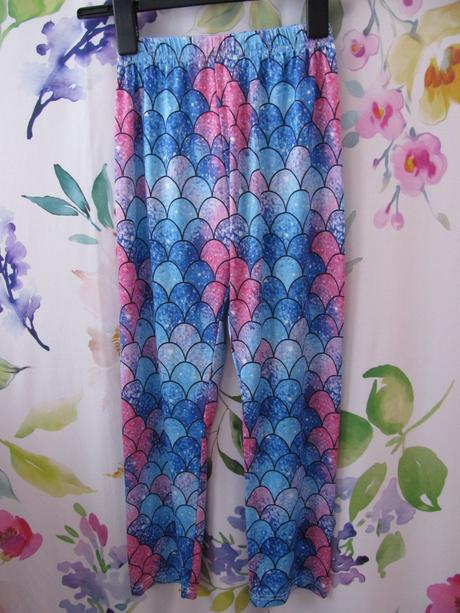 Dívčí pyžamko, nebo domácí komplet mořská panna, 122