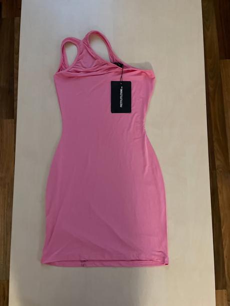 Nové růžové šaty asymetrické ramínko vel xs, prett, xs