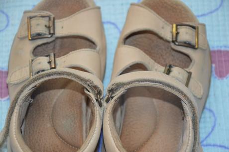 32 33 dzo béžové zdravotní sandálky, 32