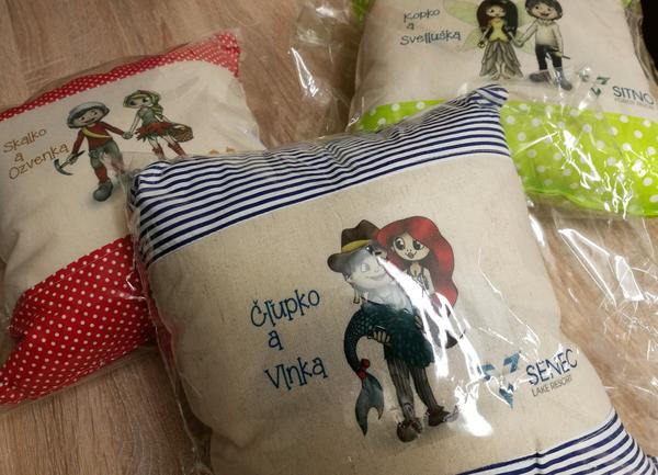 Súťaž o voňavé vankúšiky s motívom Kamarátov z Trinity