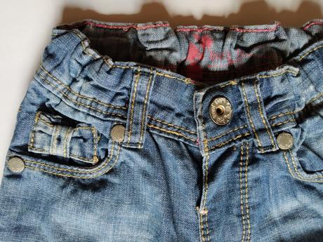 Rifličky s mašličkovou kapsou, zara,74