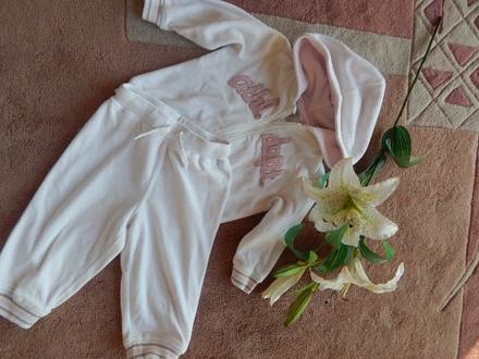 Semišova teplakova souprava, h&m,86