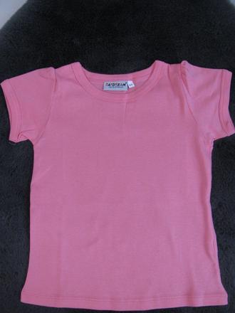 Sytě růžové bavlněné tričko, 104
