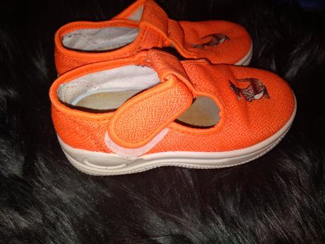 Dětské papuče klokani vel. 24, vn.stélka 16 cm, 24