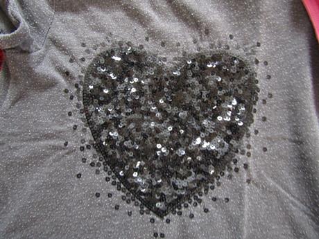 Trička pro holku vel.122 zn.topolino,disney,h & m, h&m,122