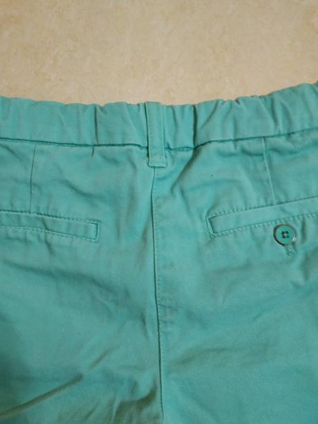 Značkové kraťasy vel. 134, 134