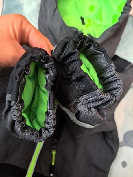 Zimní kombinéza, c&a,98