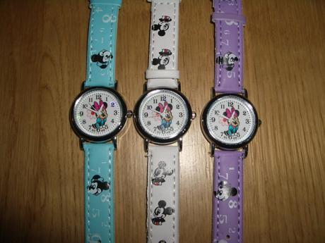 Nové hodinky minnie , baterie není součástí, 