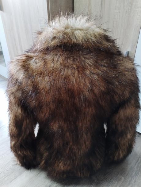 Chlupatá kožíšková bunda h&m vel xs/s, h&m,xs