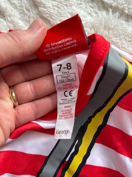 An28/ kostým hledá se vally - v.7-8 let, 